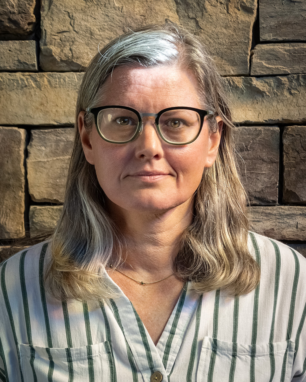 Photo headshot of Courtney Derusha