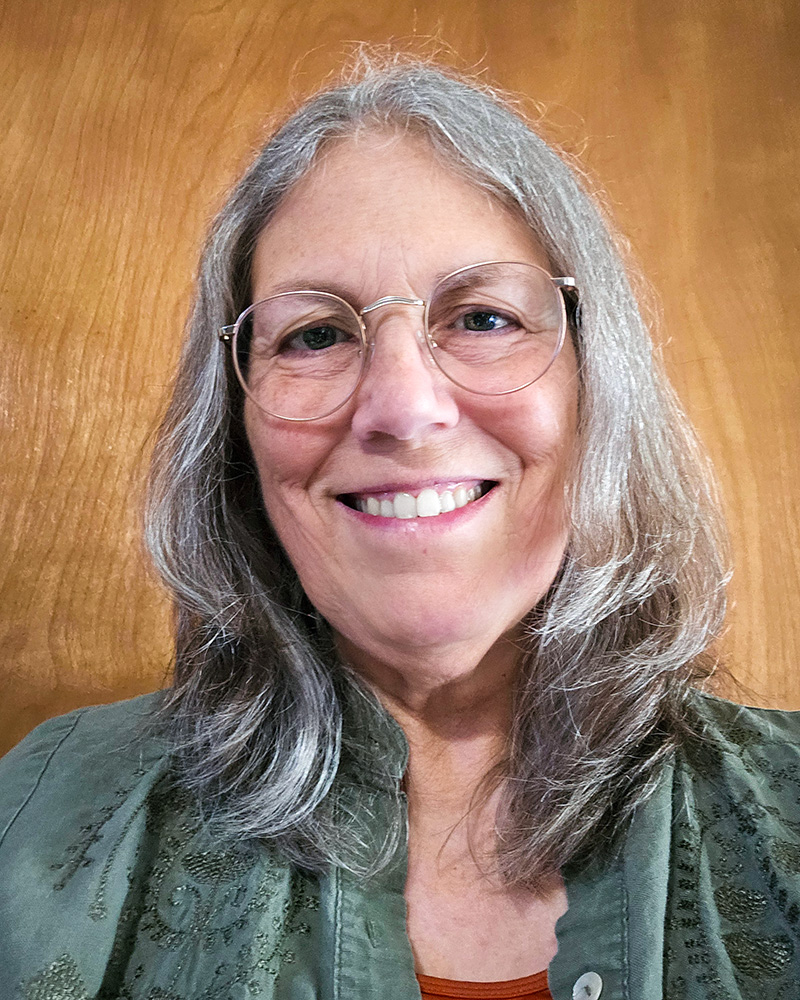 Photo of Suzanne Flierl