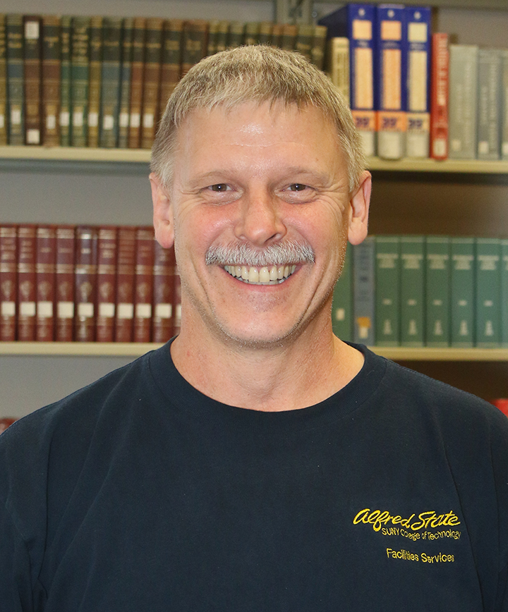Timothy A Greenthal