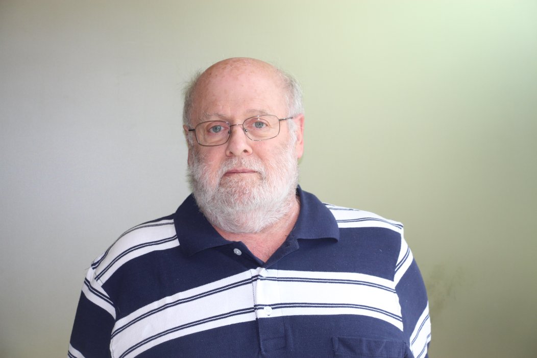 Timothy LeBar