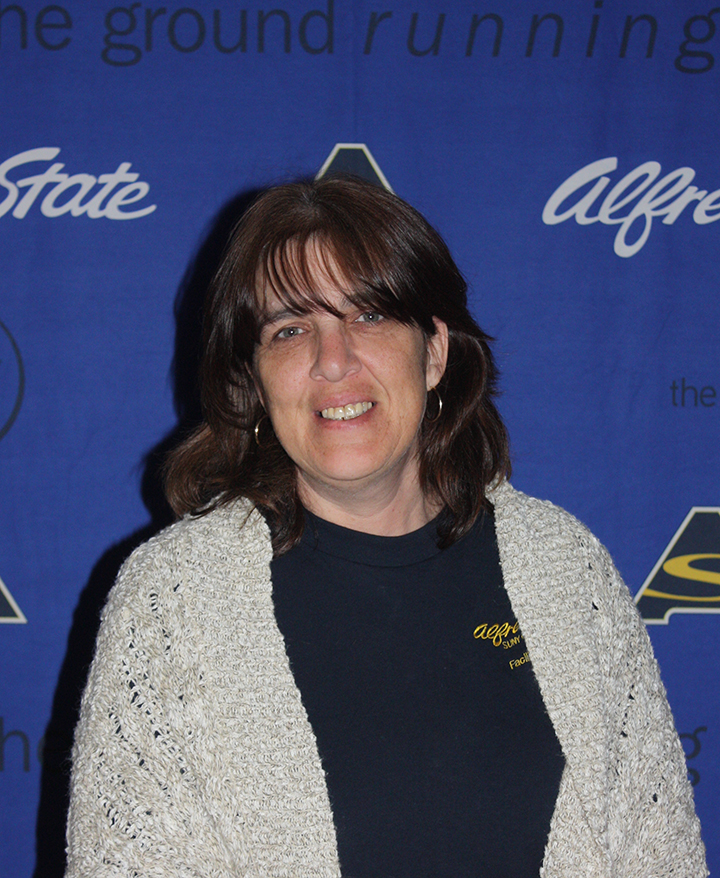 Angela K Gillette