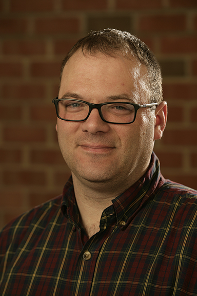 Luke D McIntosh
