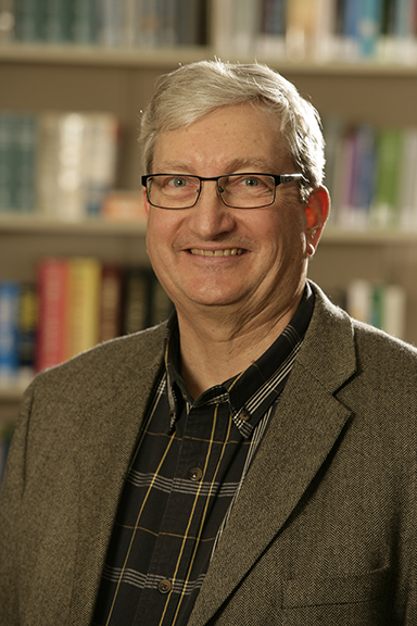 Timothy J Piotrowski