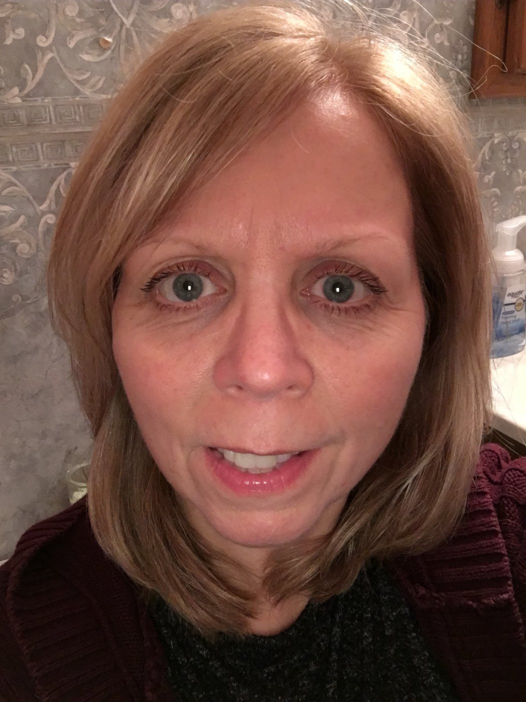 CINDY G SMITH