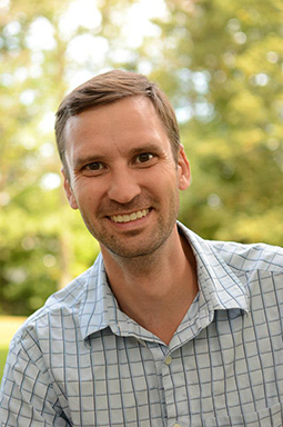 Peter M McClain