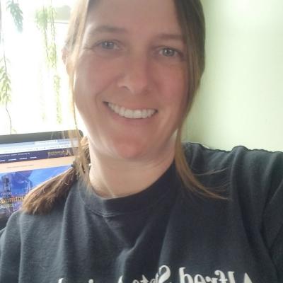 Jennifer Warren